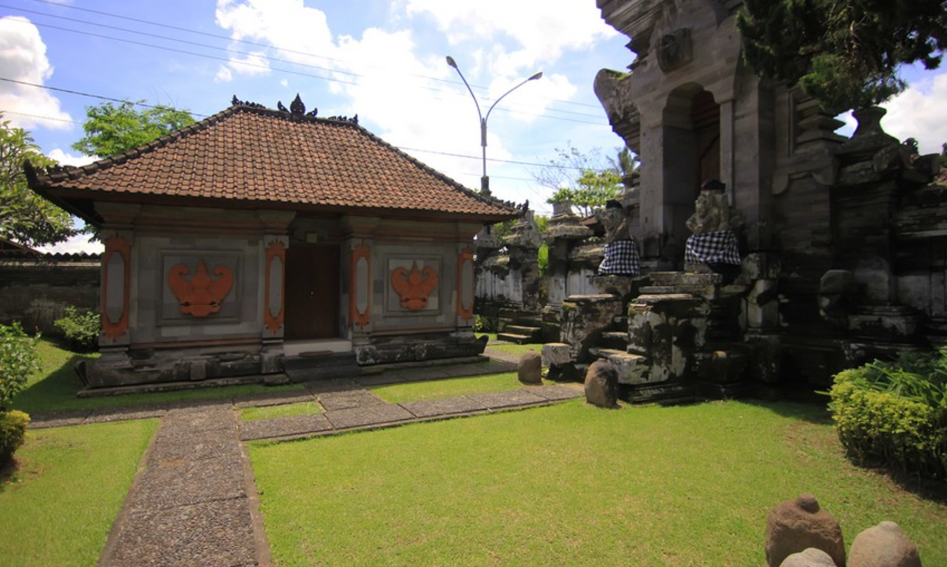 Arca Building Archaeological Museum: Delving into Balinese History and ...