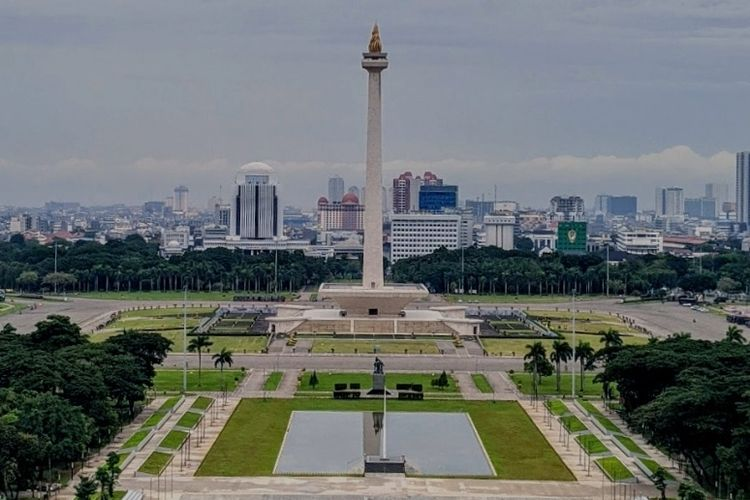 Monumen Nasional (Monas): Simbol Kemerdekaan Dan Destinasi Wisata ...